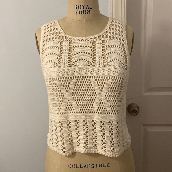 Express Tricot Sweaters - Vintage Express Tricot Handknitted Sleeveless Sweater